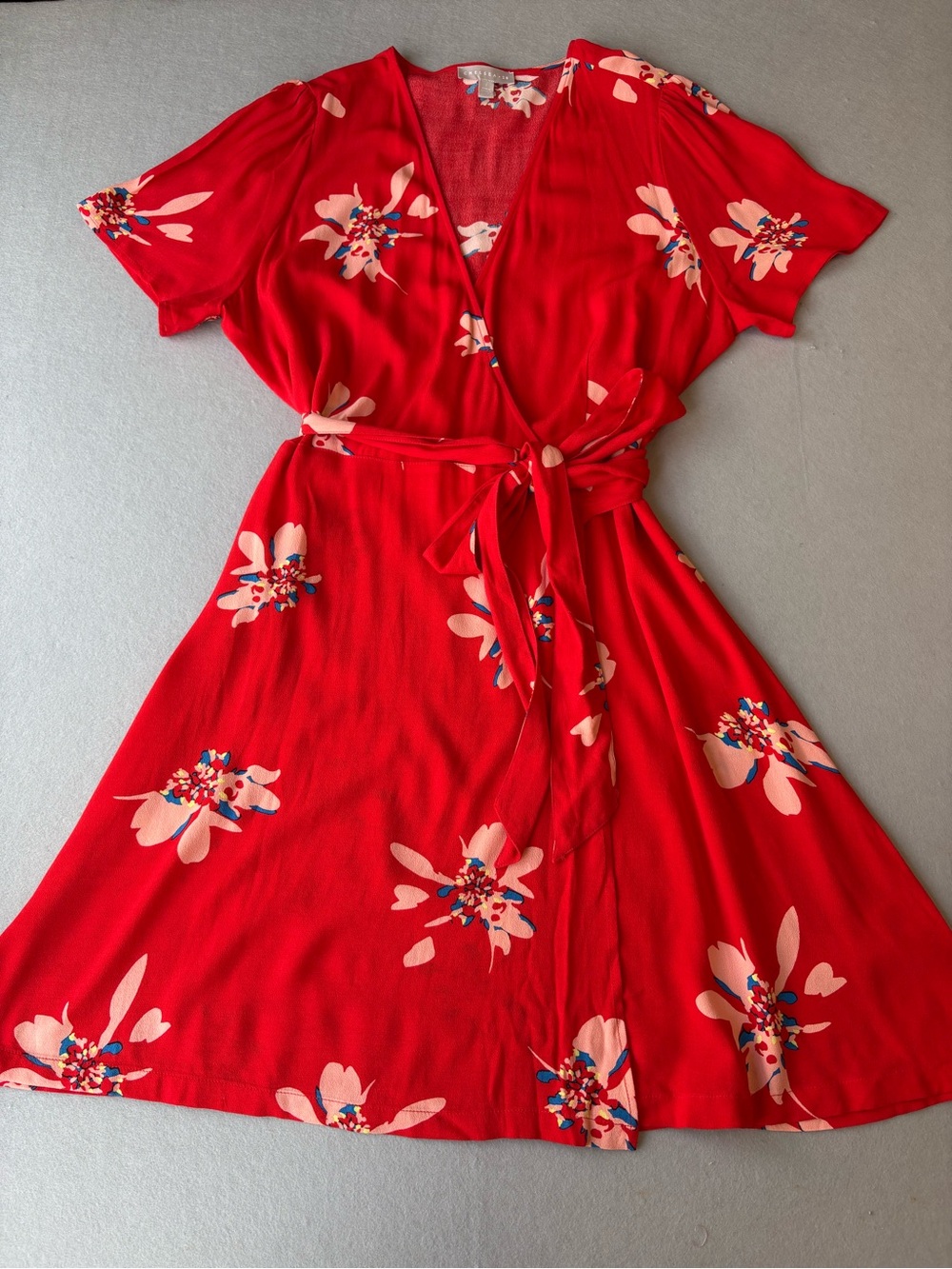 Chelsea28 Tropical Floral Tie-Waist Wrap Dress sz L Fit & Flare Romantic Summer - Picture 4 of 10